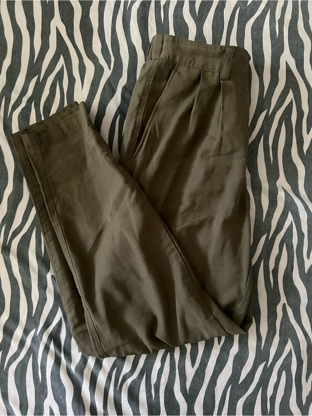 Nine West Women’s Tapered Pants; Size XS